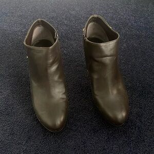 Marc Fisher Blaine3 dark brown size 10